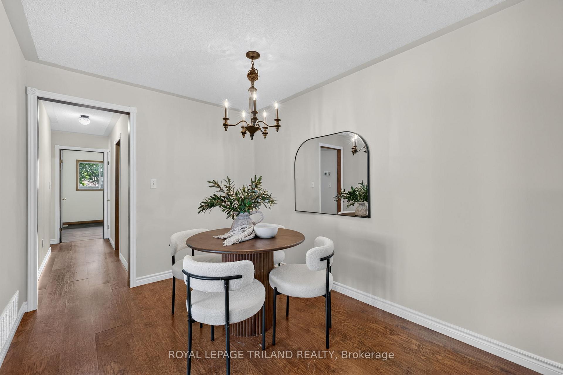 Photo 11 of 7 Fanjoy Drive, St. Thomas — HOMEH