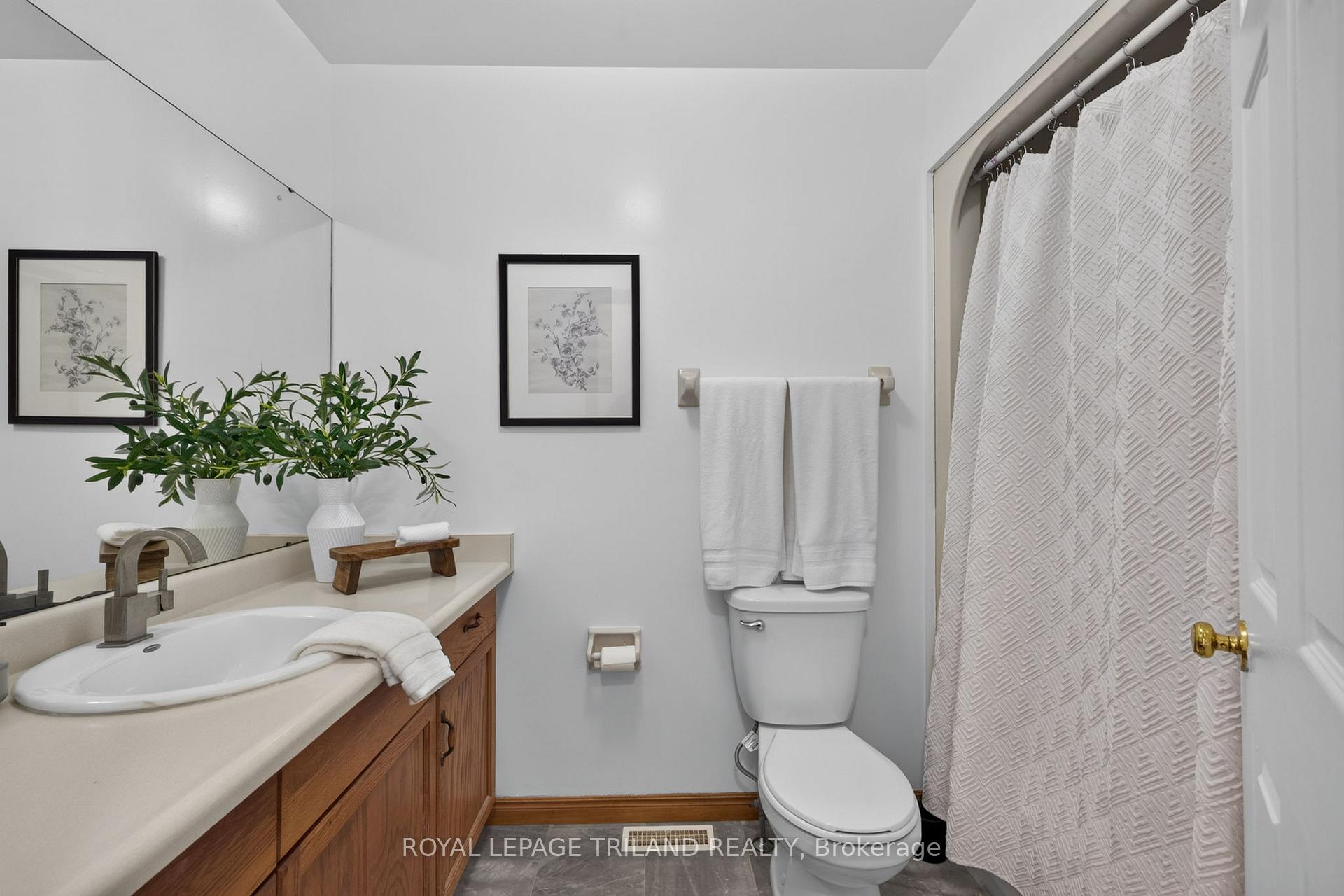 Photo 24 of 7 Fanjoy Drive, St. Thomas — HOMEH