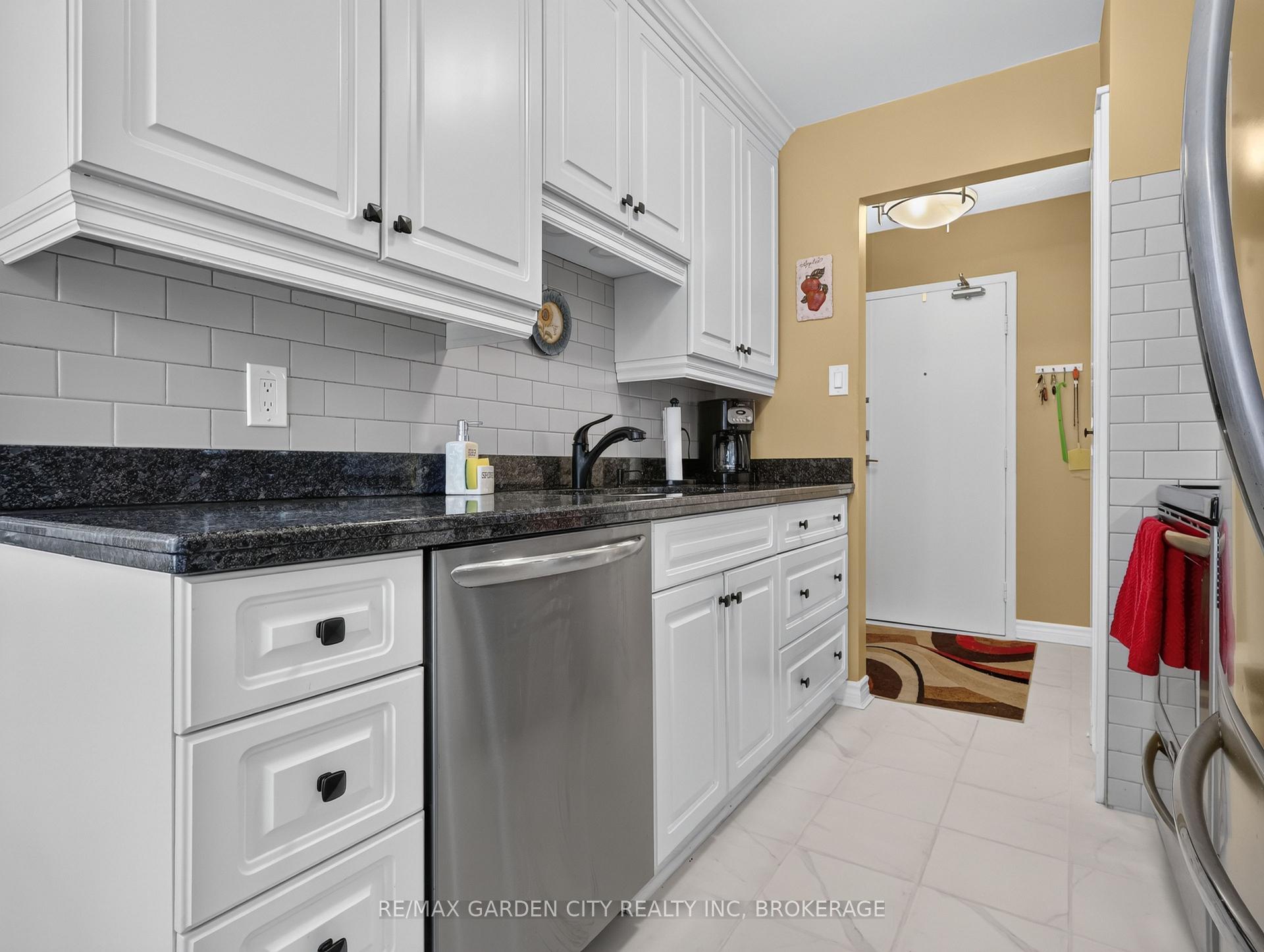 Photo 7 of Unit 701, 359 Scott Street, St. Catharines, Fairview — HOMEH