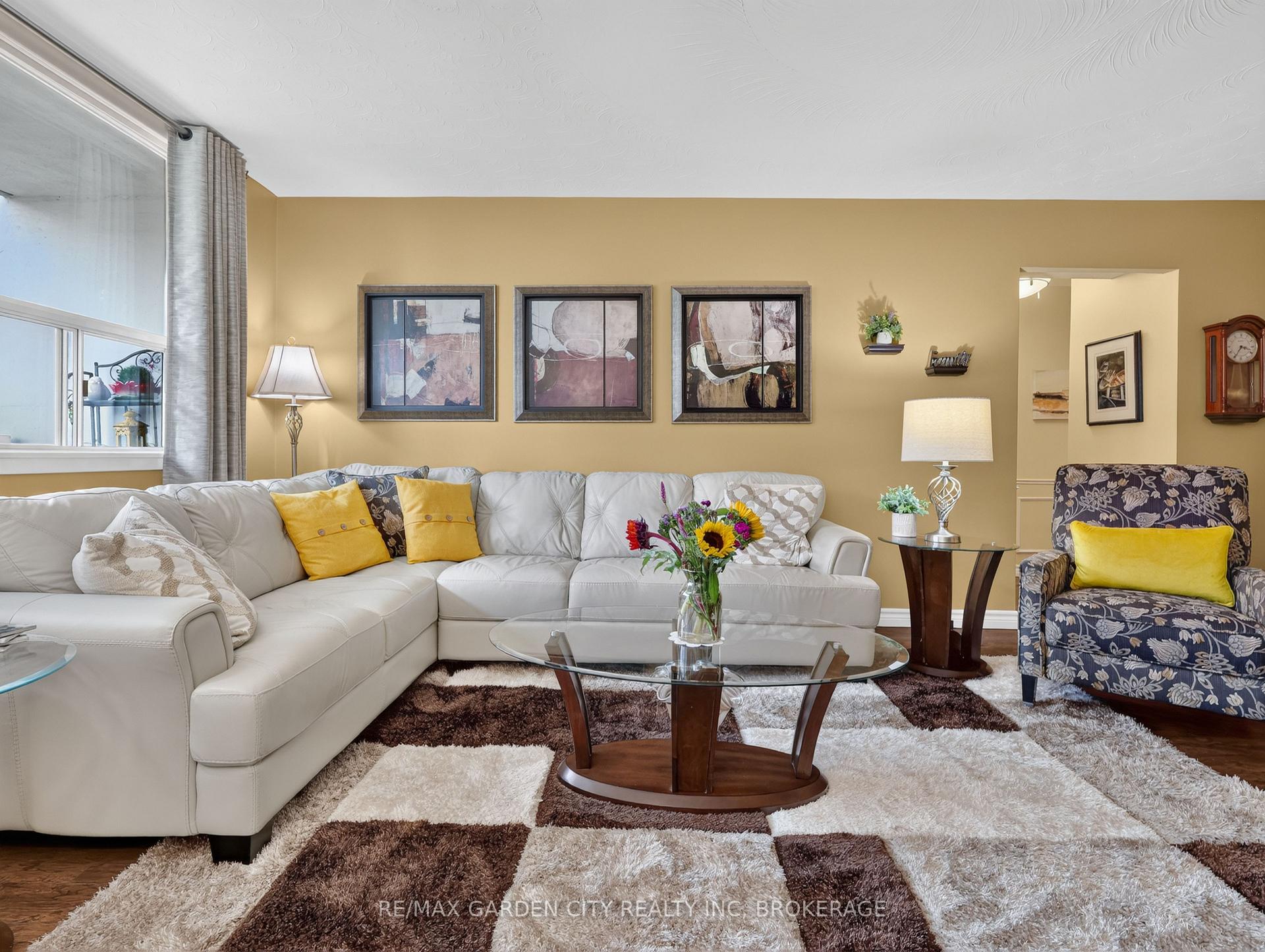 Photo 14 of Unit 701, 359 Scott Street, St. Catharines, Fairview — HOMEH