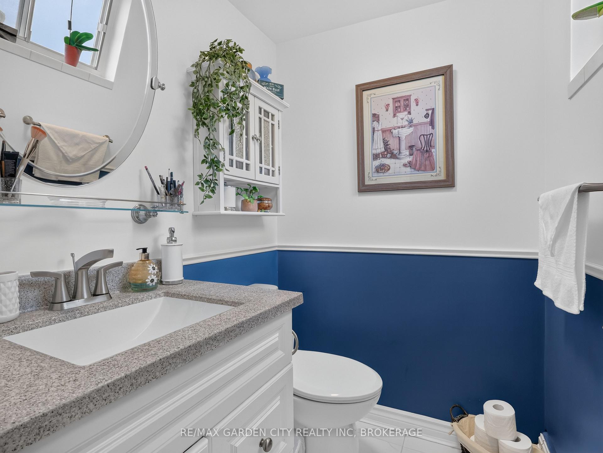 Photo 23 of Unit 701, 359 Scott Street, St. Catharines, Fairview — HOMEH