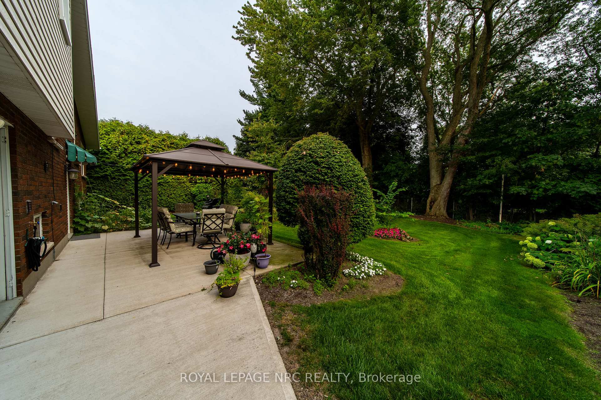 Photo 22 of 6954 Coach Drive, Niagara Falls, Dorchester — HOMEH