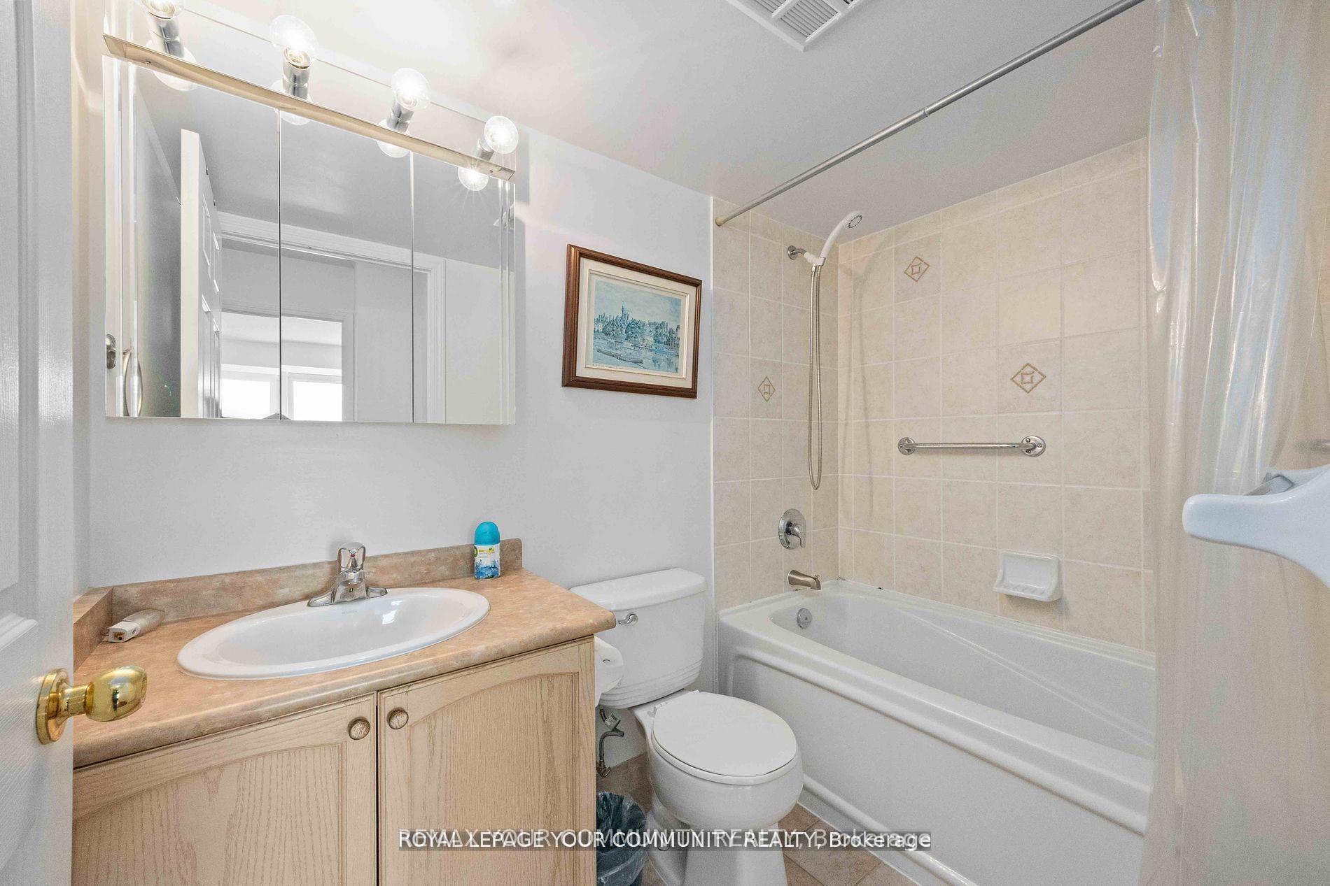 Photo 28 of Unit 909, 23 Oneida Crescent, Richmond Hill, Langstaff — HOMEH