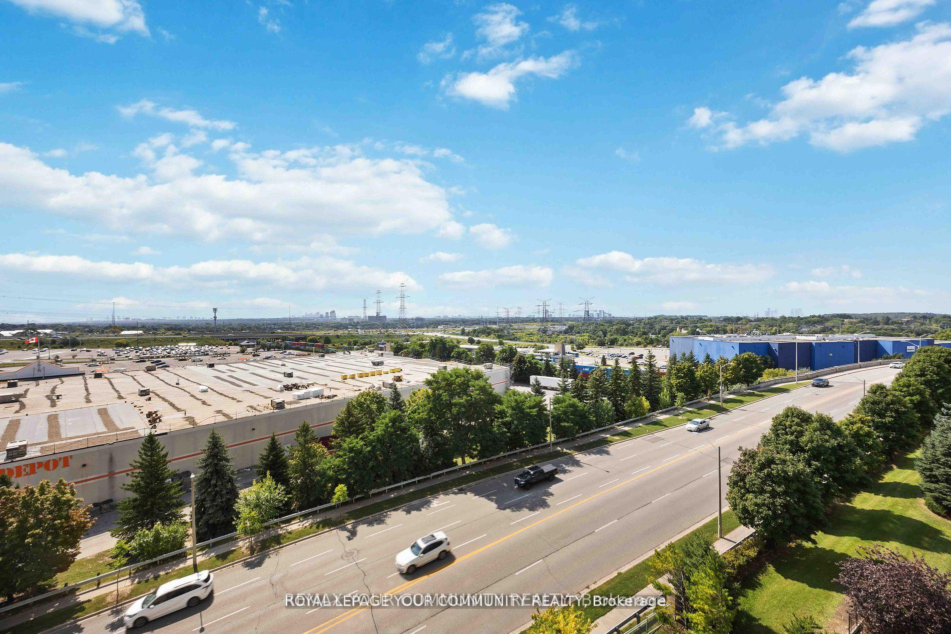 Photo 29 of Unit 909, 23 Oneida Crescent, Richmond Hill, Langstaff — HOMEH