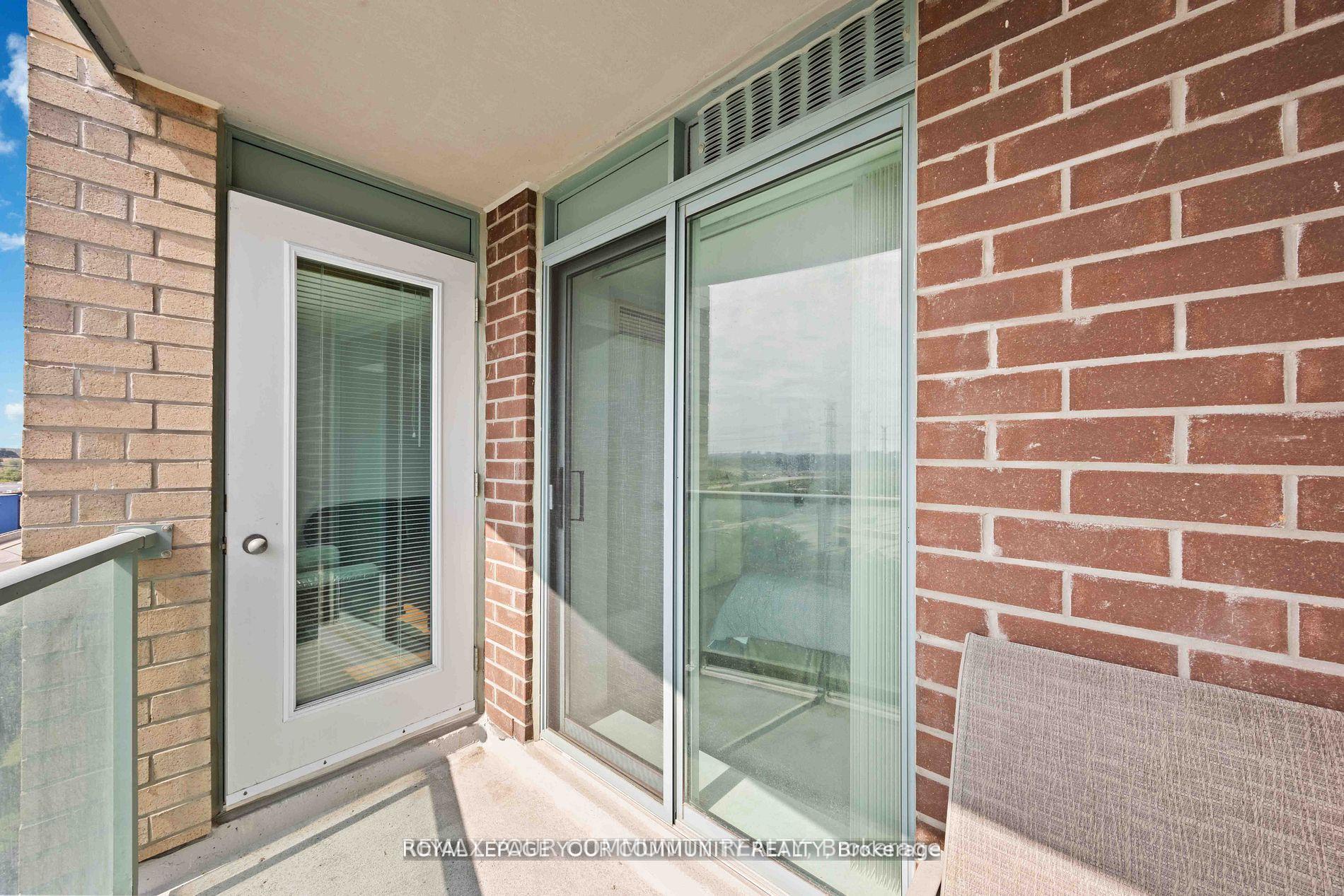 Photo 30 of Unit 909, 23 Oneida Crescent, Richmond Hill, Langstaff — HOMEH