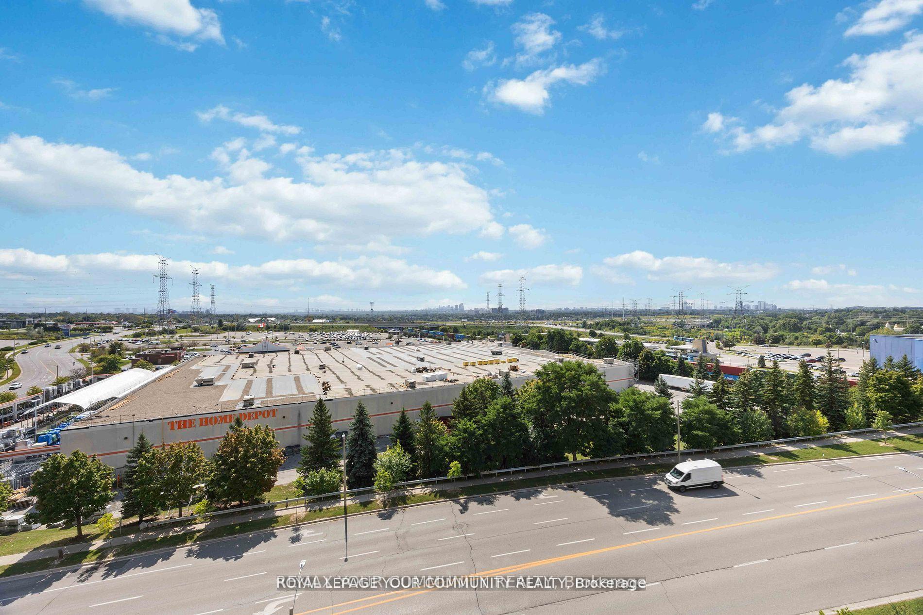 Photo 34 of Unit 909, 23 Oneida Crescent, Richmond Hill, Langstaff — HOMEH