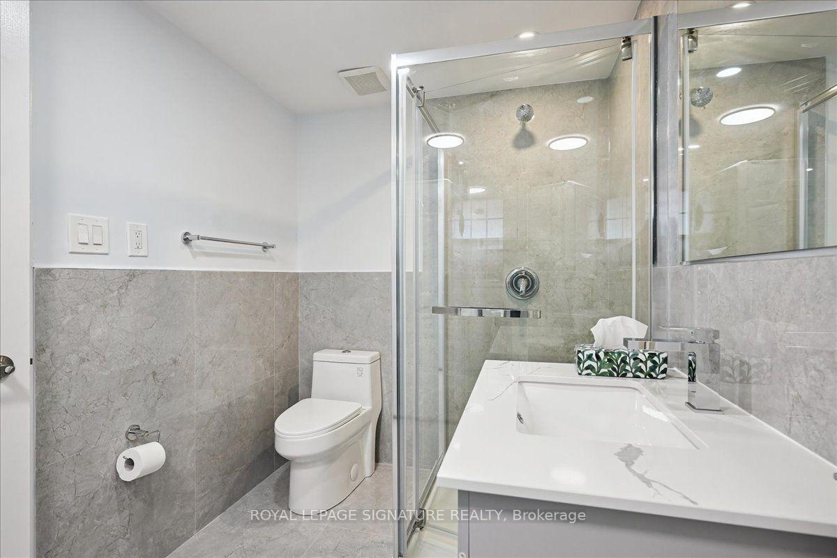 Photo 7 of Unit Lower, 12 Castle View Avenue, Toronto, Casa Loma — HOMEH