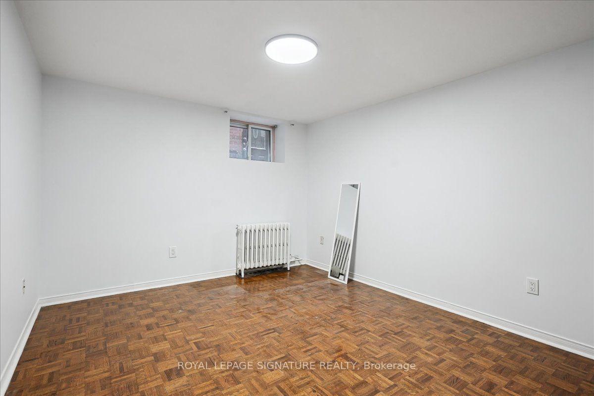 Photo 11 of Unit Lower, 12 Castle View Avenue, Toronto, Casa Loma — HOMEH