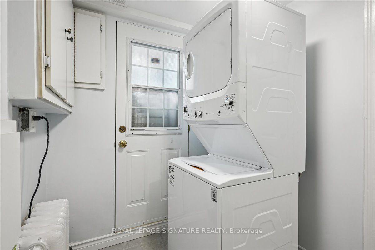 Photo 15 of Unit Lower, 12 Castle View Avenue, Toronto, Casa Loma — HOMEH