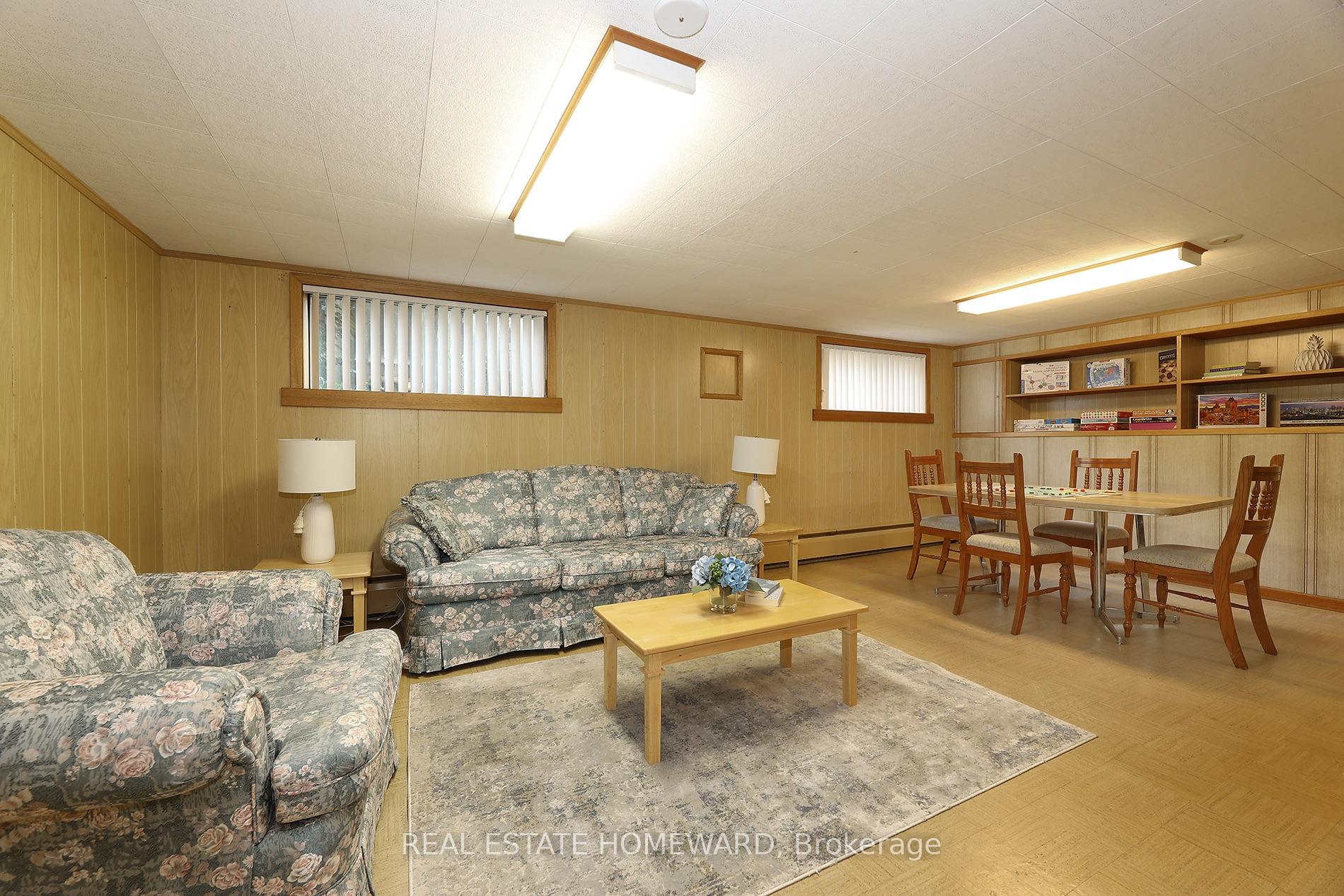 Photo 20 of 71 Gatesview Avenue, Scarborough, Scarborough Village — HOMEH