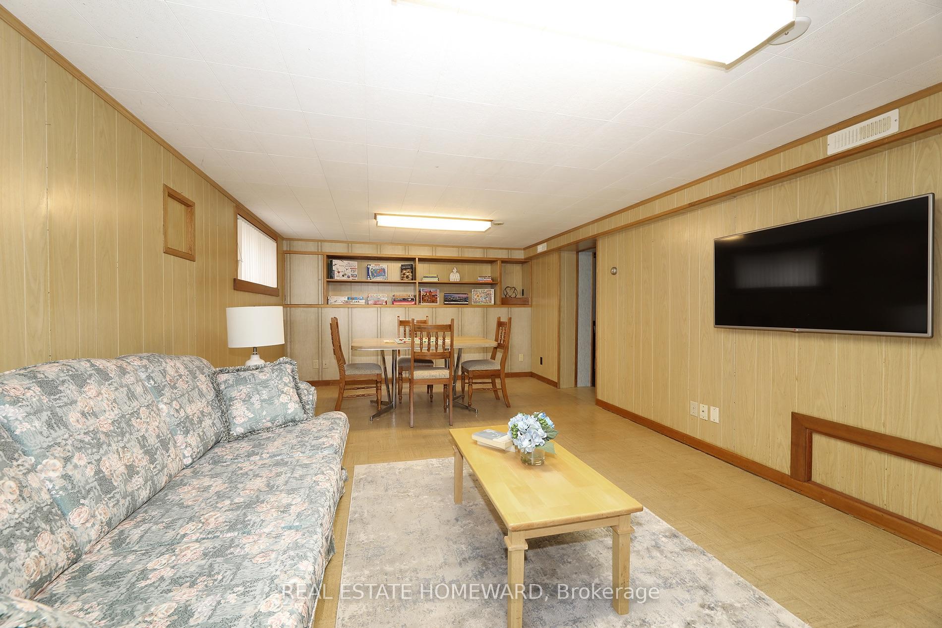 Photo 21 of 71 Gatesview Avenue, Scarborough, Scarborough Village — HOMEH