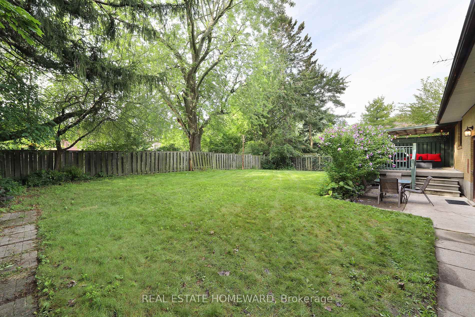 Photo 27 of 71 Gatesview Avenue, Scarborough, Scarborough Village — HOMEH