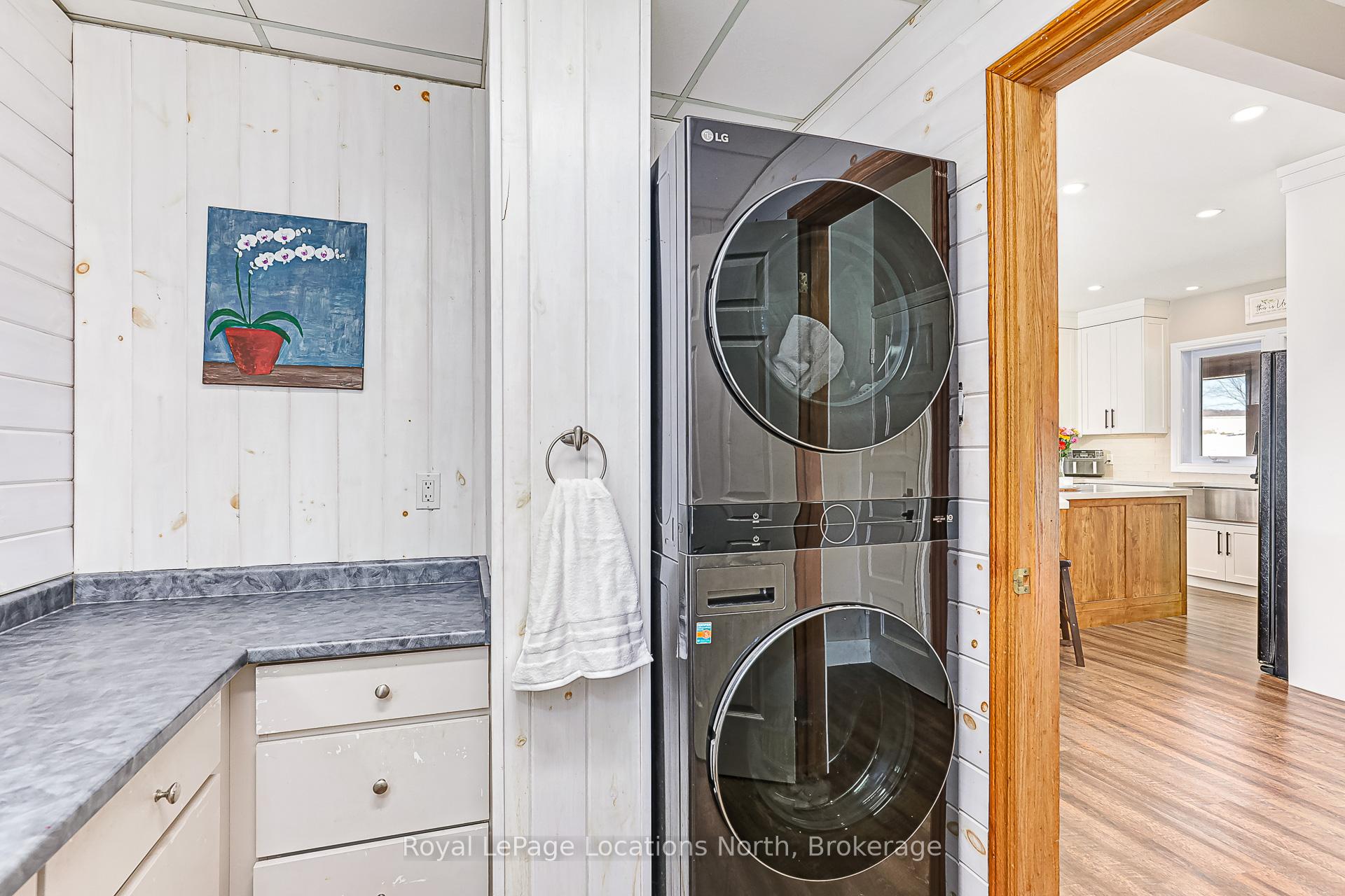 Photo 17 of 1931 Conc 10 Nottawasaga Concession, Clearview, Rural Clearview — HOMEH