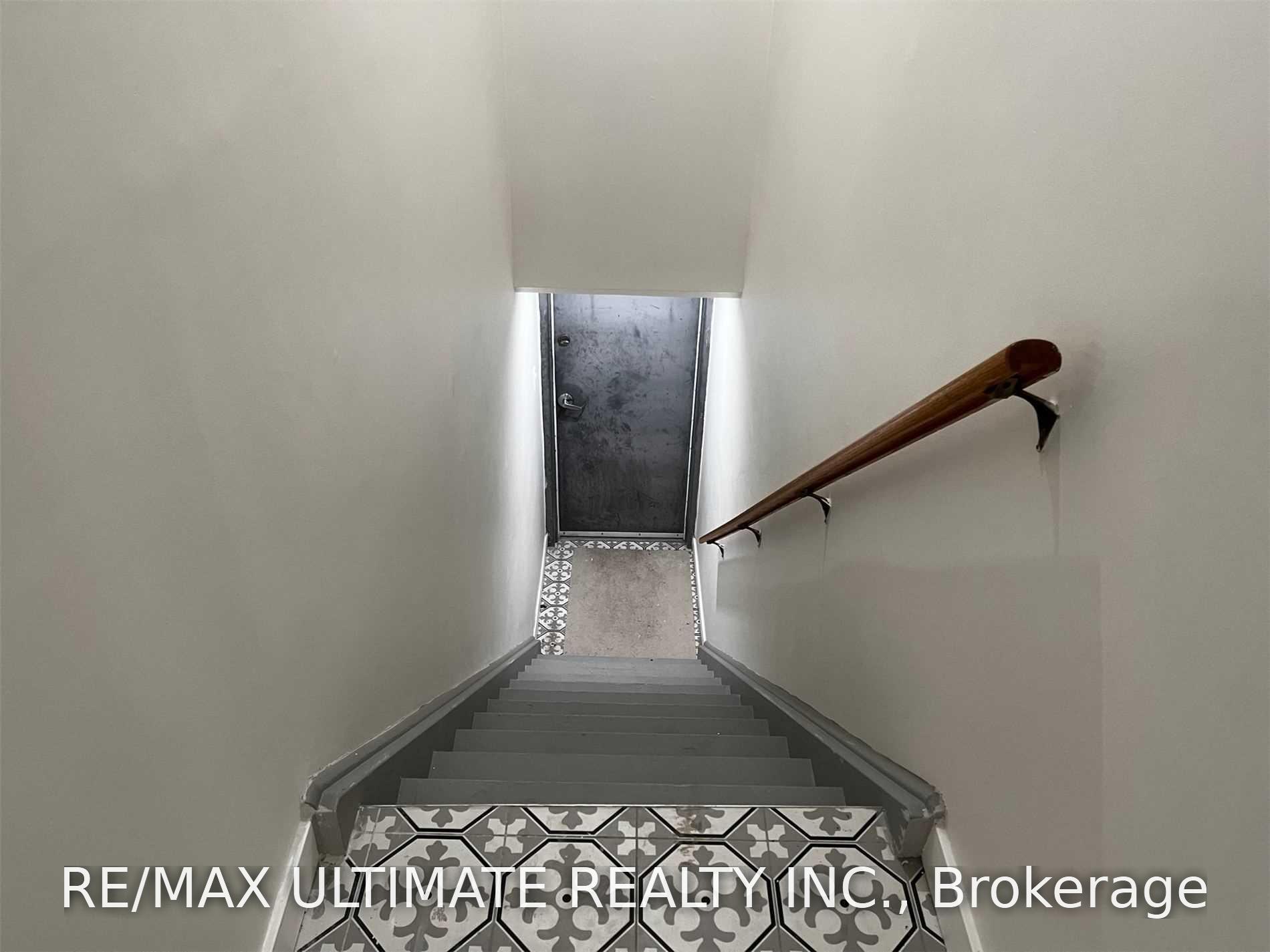 Photo 11 of 1065B St Clair Avenue W, Toronto, Oakwood Village — HOMEH