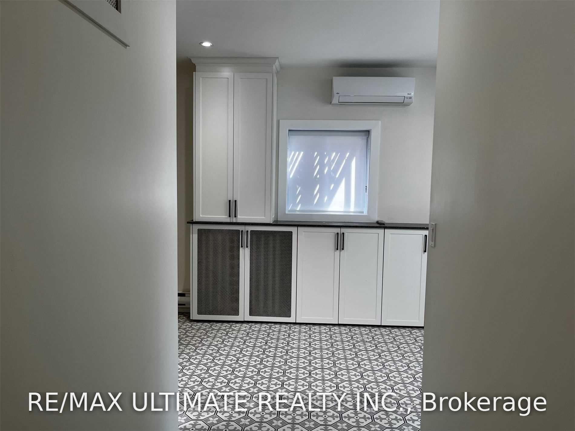 Photo 32 of 1065B St Clair Avenue W, Toronto, Oakwood Village — HOMEH