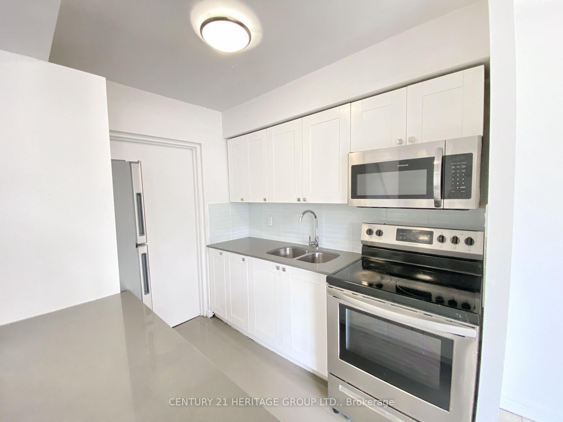 Photo 4 of Unit 5, 7555 Goreway Drive, Mississauga, Malton — HOMEH