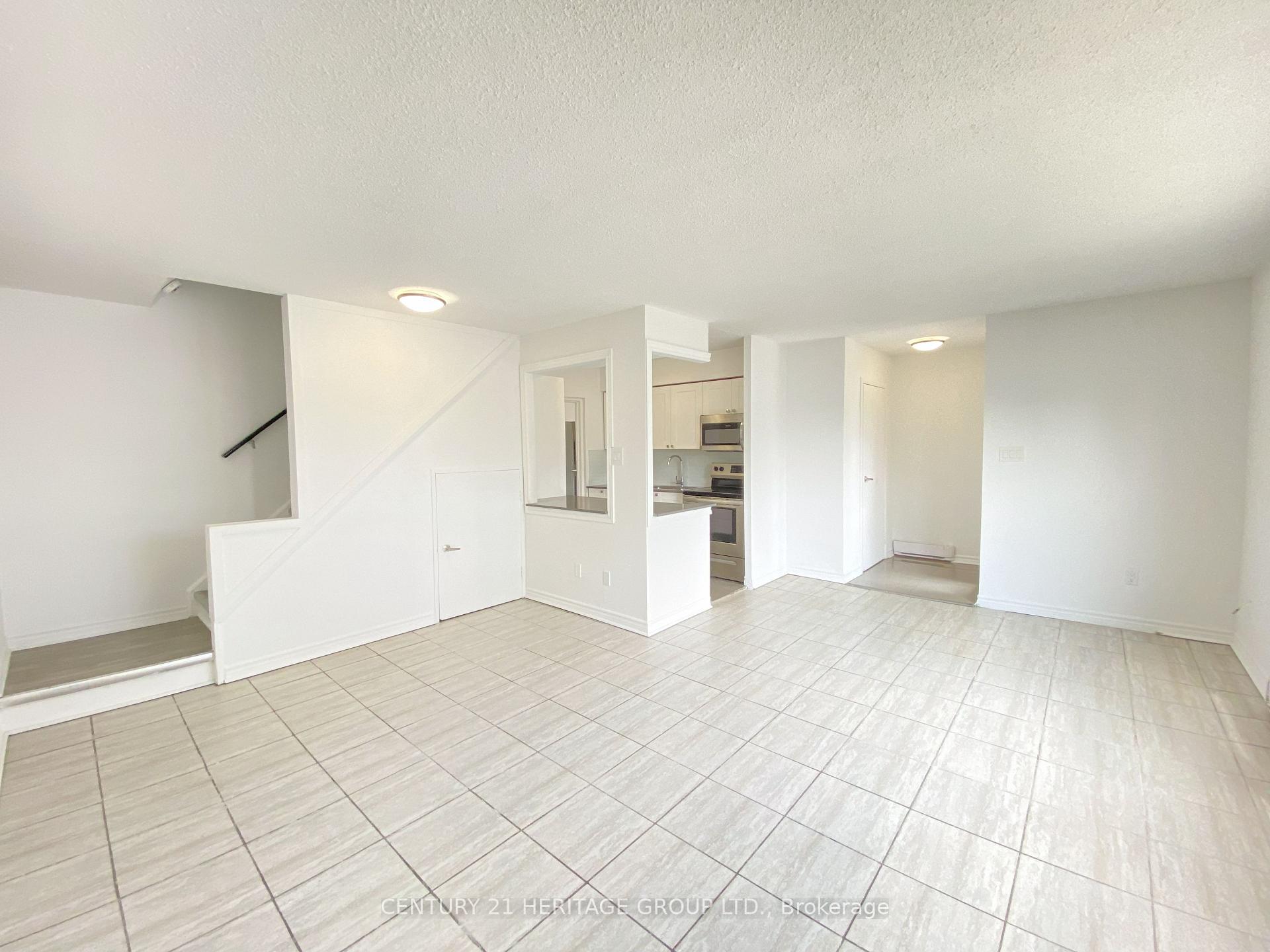 Photo 6 of Unit 5, 7555 Goreway Drive, Mississauga, Malton — HOMEH