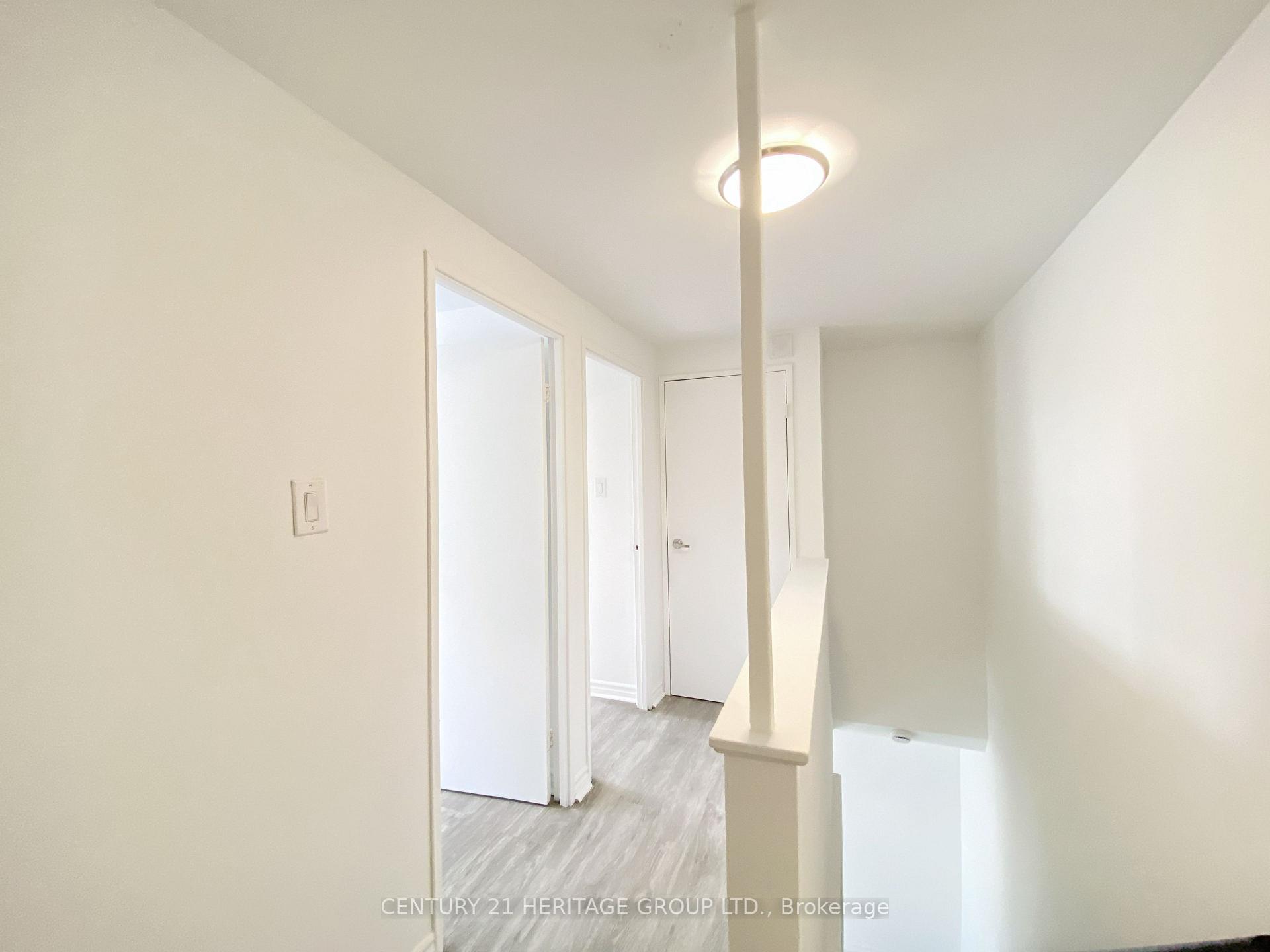 Photo 7 of Unit 5, 7555 Goreway Drive, Mississauga, Malton — HOMEH
