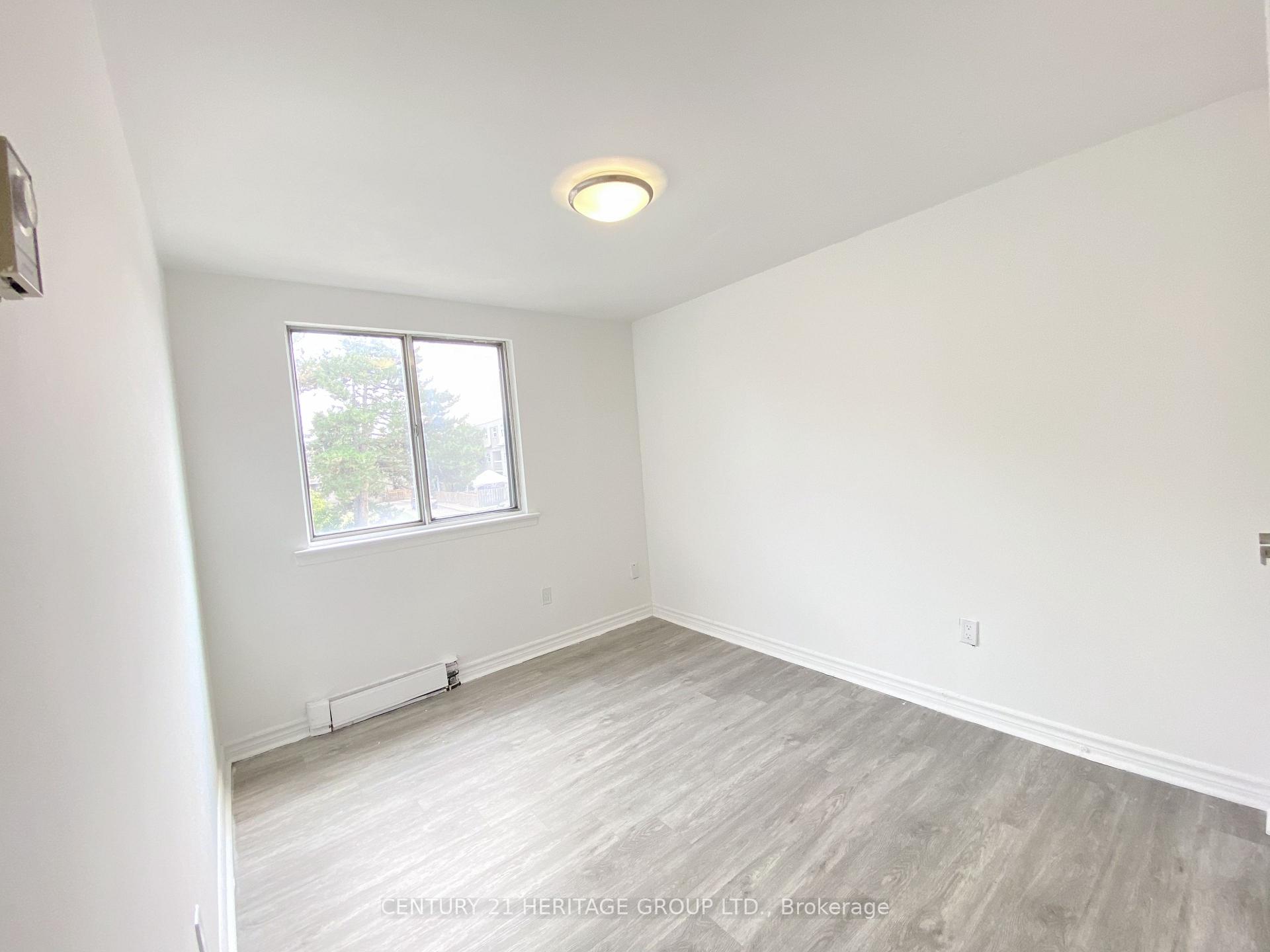 Photo 13 of Unit 5, 7555 Goreway Drive, Mississauga, Malton — HOMEH