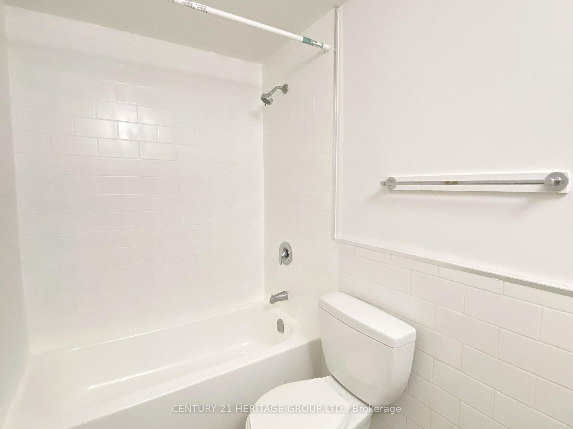 Photo 16 of Unit 5, 7555 Goreway Drive, Mississauga, Malton — HOMEH