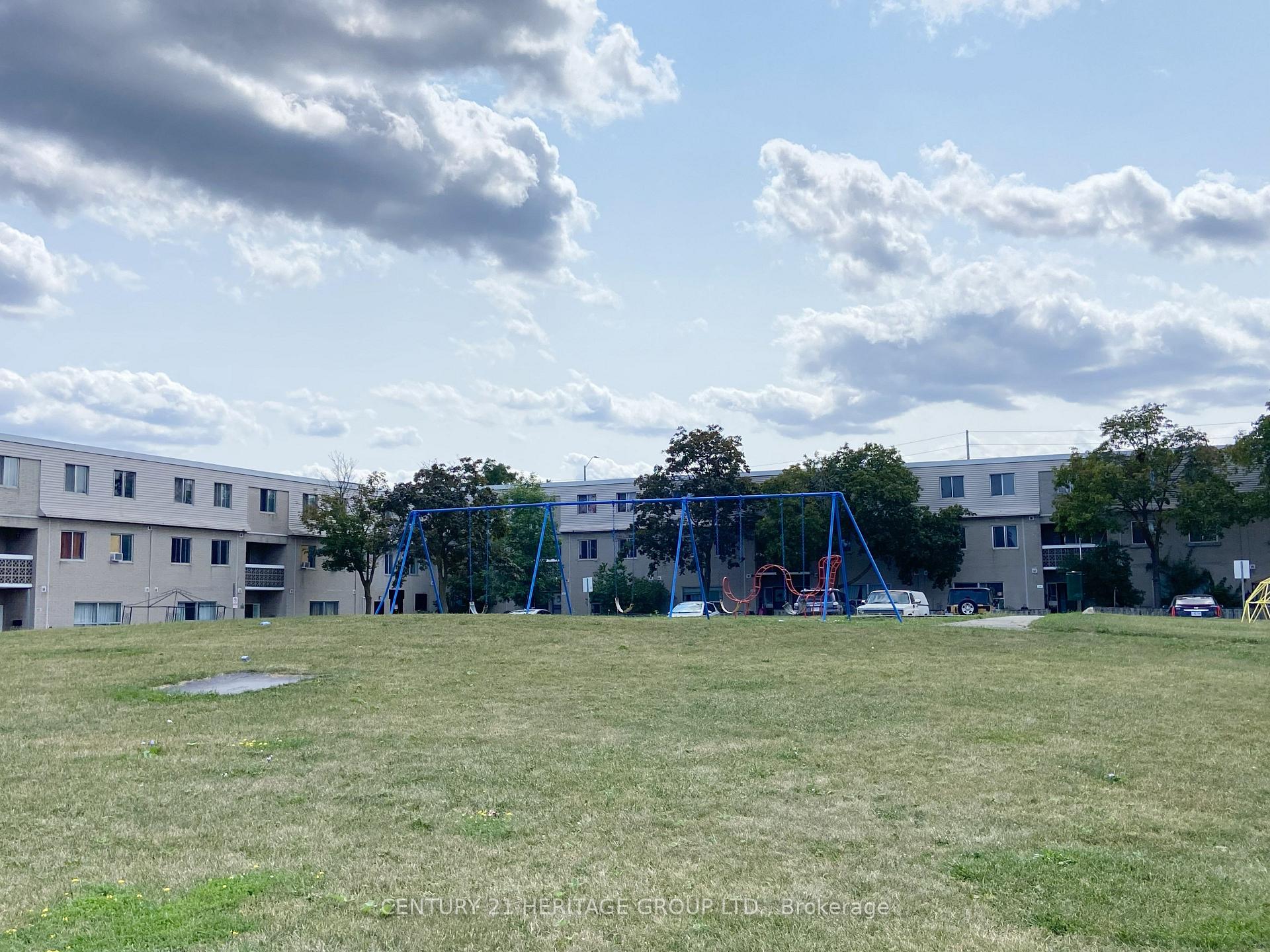 Photo 18 of Unit 5, 7555 Goreway Drive, Mississauga, Malton — HOMEH