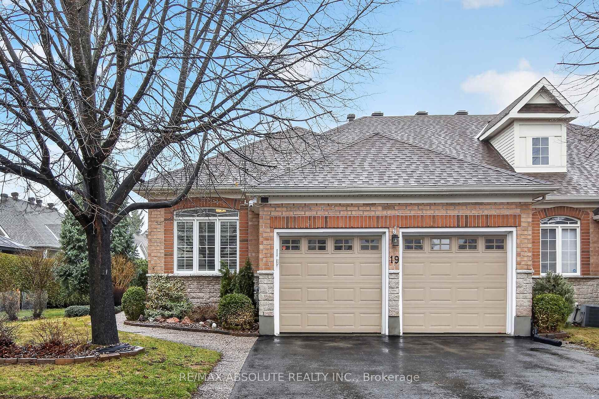 Photo 1 of 19 Goldora Private, Ottawa, Kanata - Kanata Lakes/Heritage Hills — HOMEH