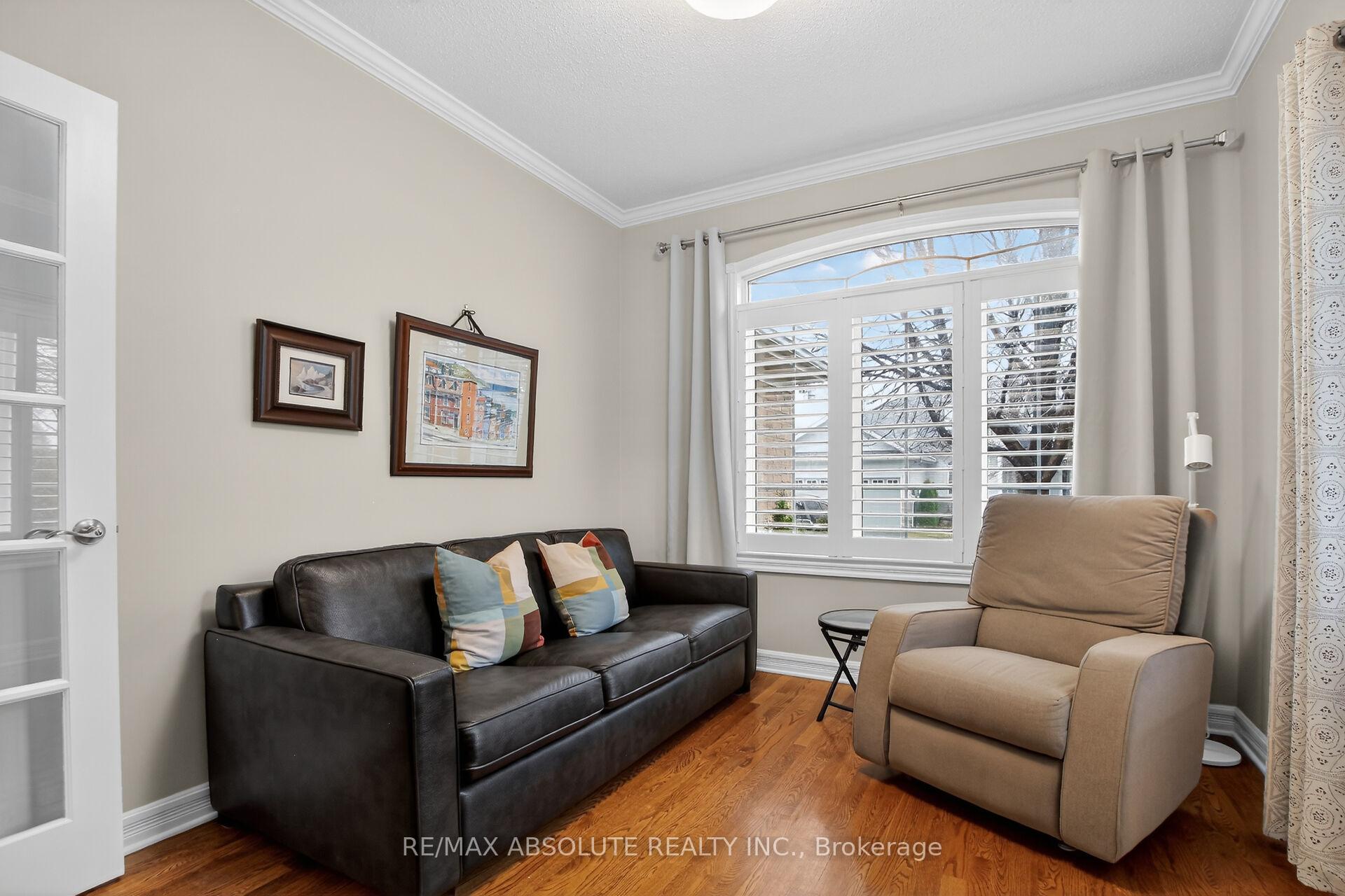 Photo 4 of 19 Goldora Private, Ottawa, Kanata - Kanata Lakes/Heritage Hills — HOMEH