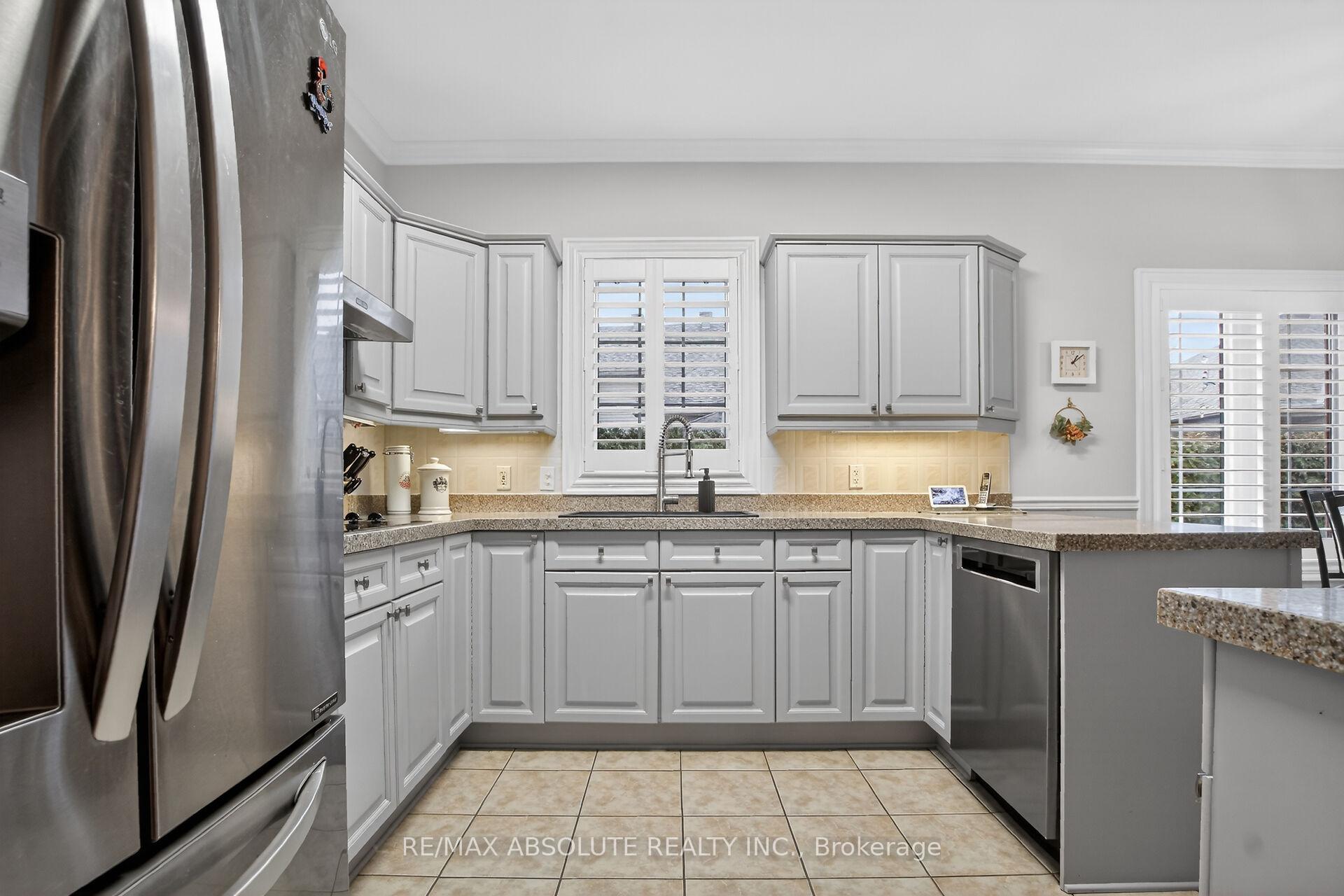Photo 11 of 19 Goldora Private, Ottawa, Kanata - Kanata Lakes/Heritage Hills — HOMEH