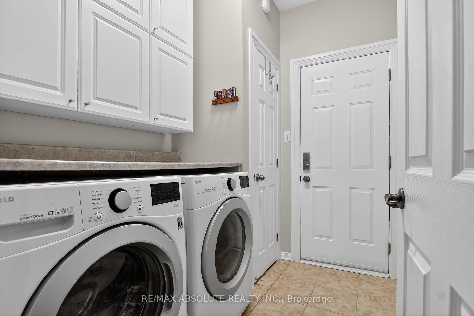 Photo 16 of 19 Goldora Private, Ottawa, Kanata - Kanata Lakes/Heritage Hills — HOMEH