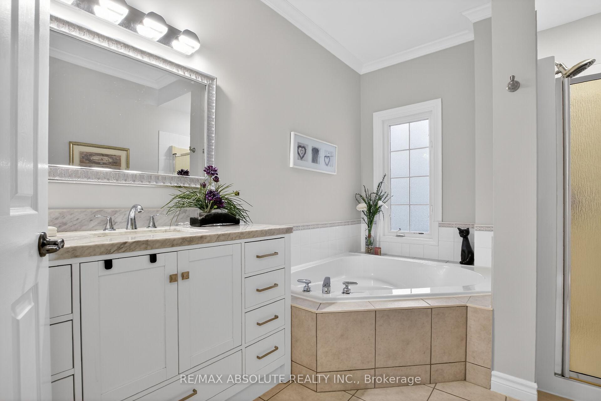 Photo 23 of 19 Goldora Private, Ottawa, Kanata - Kanata Lakes/Heritage Hills — HOMEH