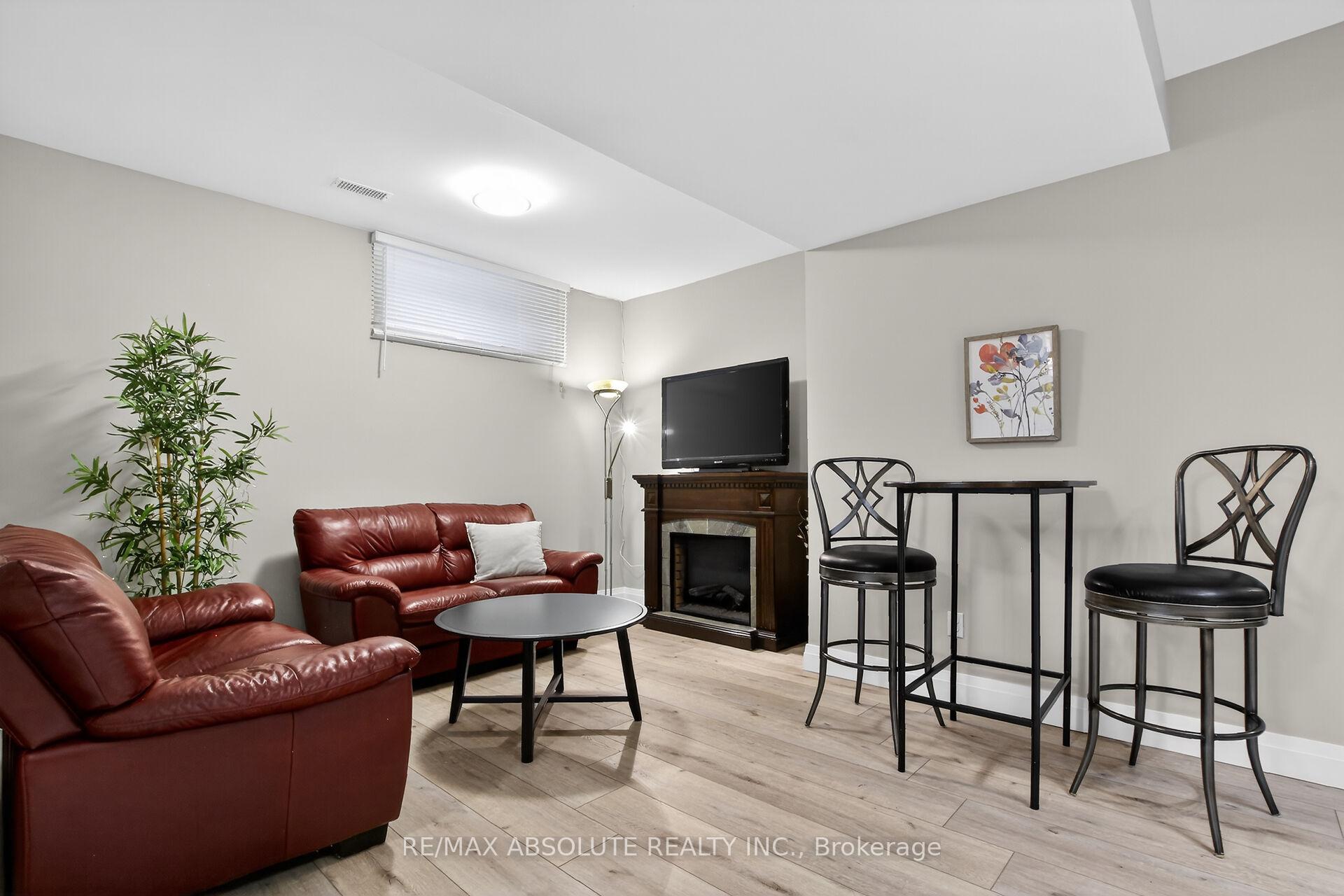 Photo 28 of 19 Goldora Private, Ottawa, Kanata - Kanata Lakes/Heritage Hills — HOMEH