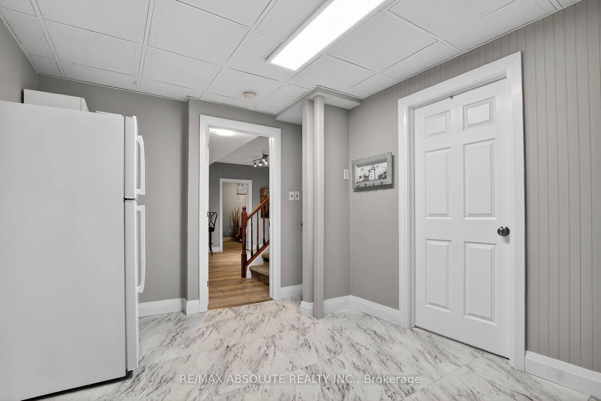 Photo 32 of 19 Goldora Private, Ottawa, Kanata - Kanata Lakes/Heritage Hills — HOMEH