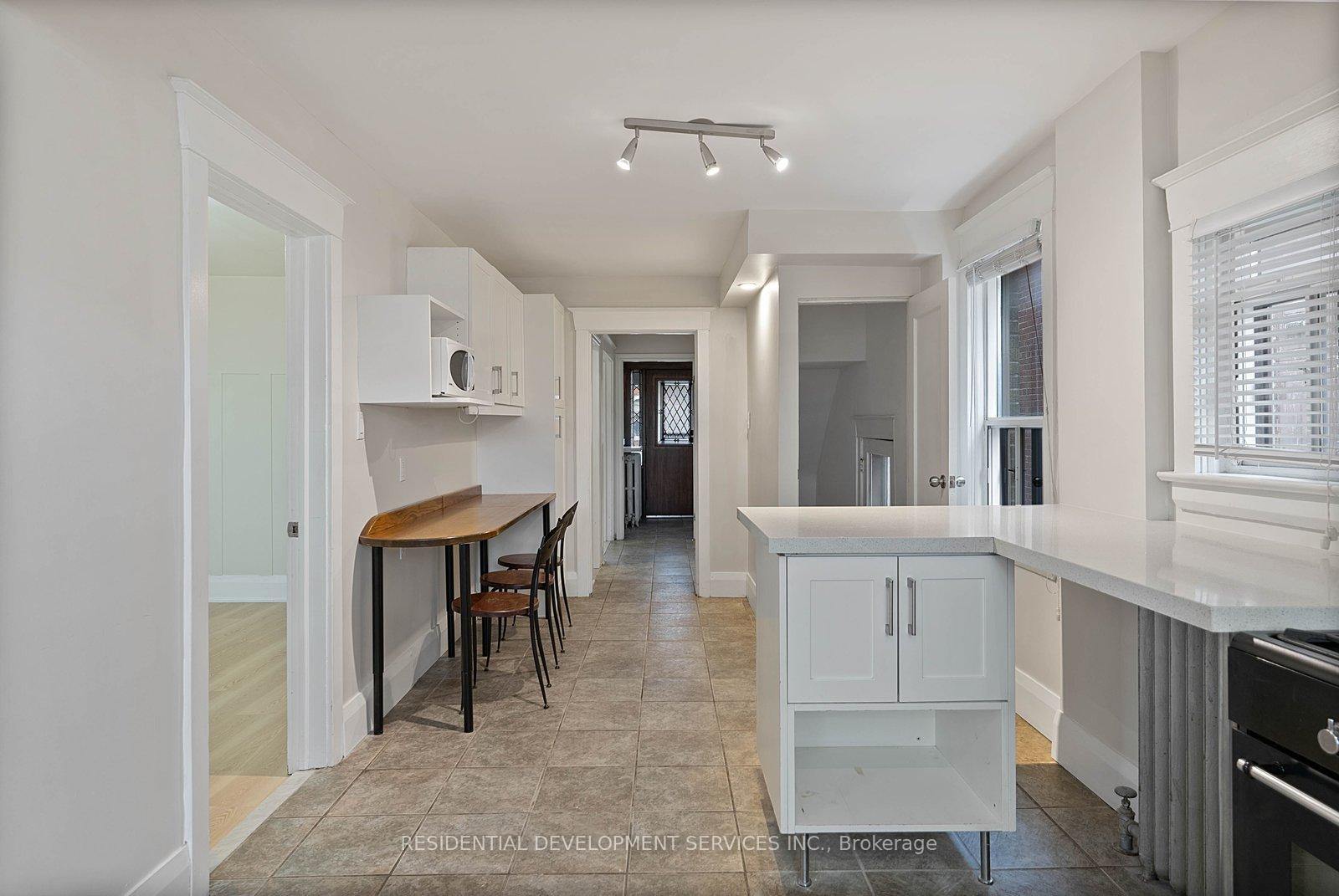Photo 10 of 363 Strathmore Boulevard, Toronto, Danforth Village-East York — HOMEH