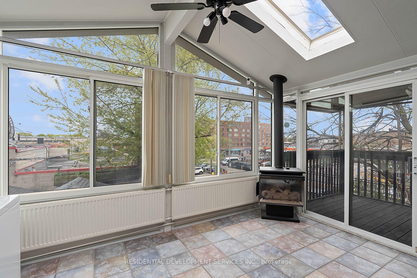 Photo 16 of 363 Strathmore Boulevard, Toronto, Danforth Village-East York — HOMEH