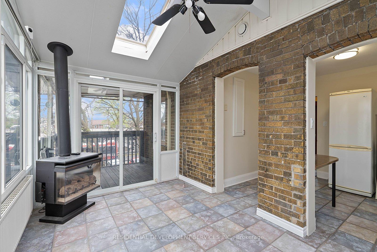 Photo 18 of 363 Strathmore Boulevard, Toronto, Danforth Village-East York — HOMEH
