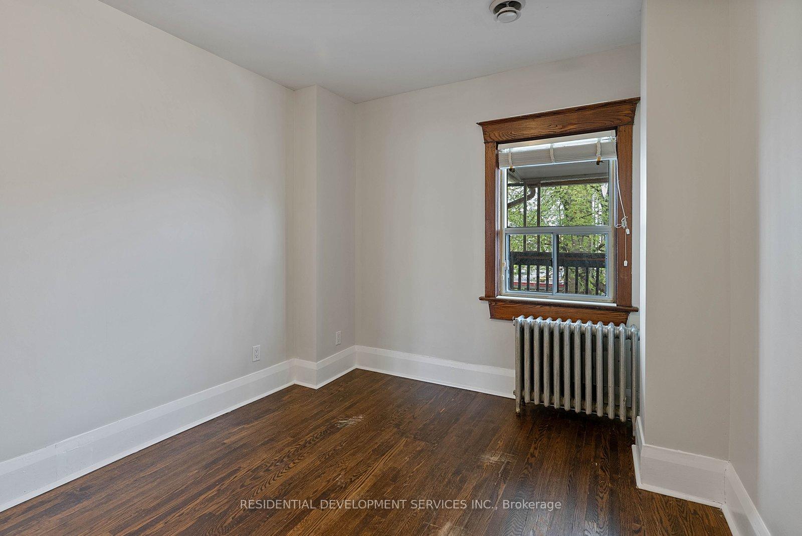 Photo 22 of 363 Strathmore Boulevard, Toronto, Danforth Village-East York — HOMEH