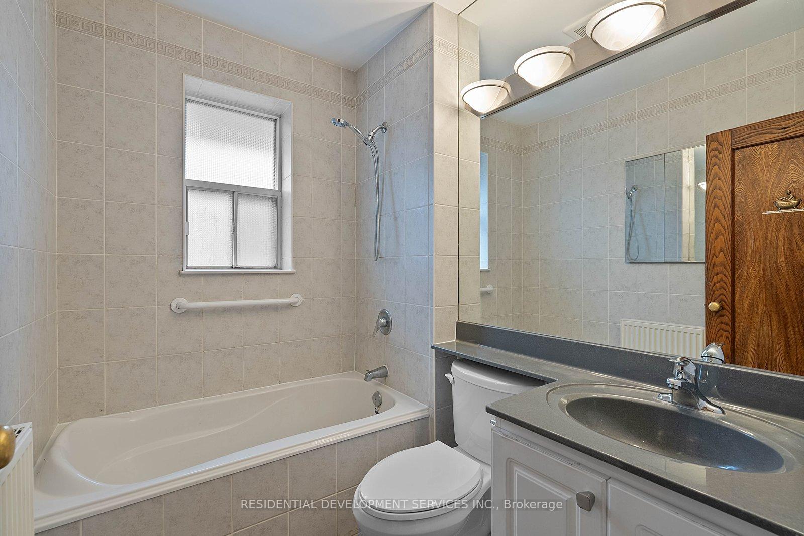 Photo 30 of 363 Strathmore Boulevard, Toronto, Danforth Village-East York — HOMEH