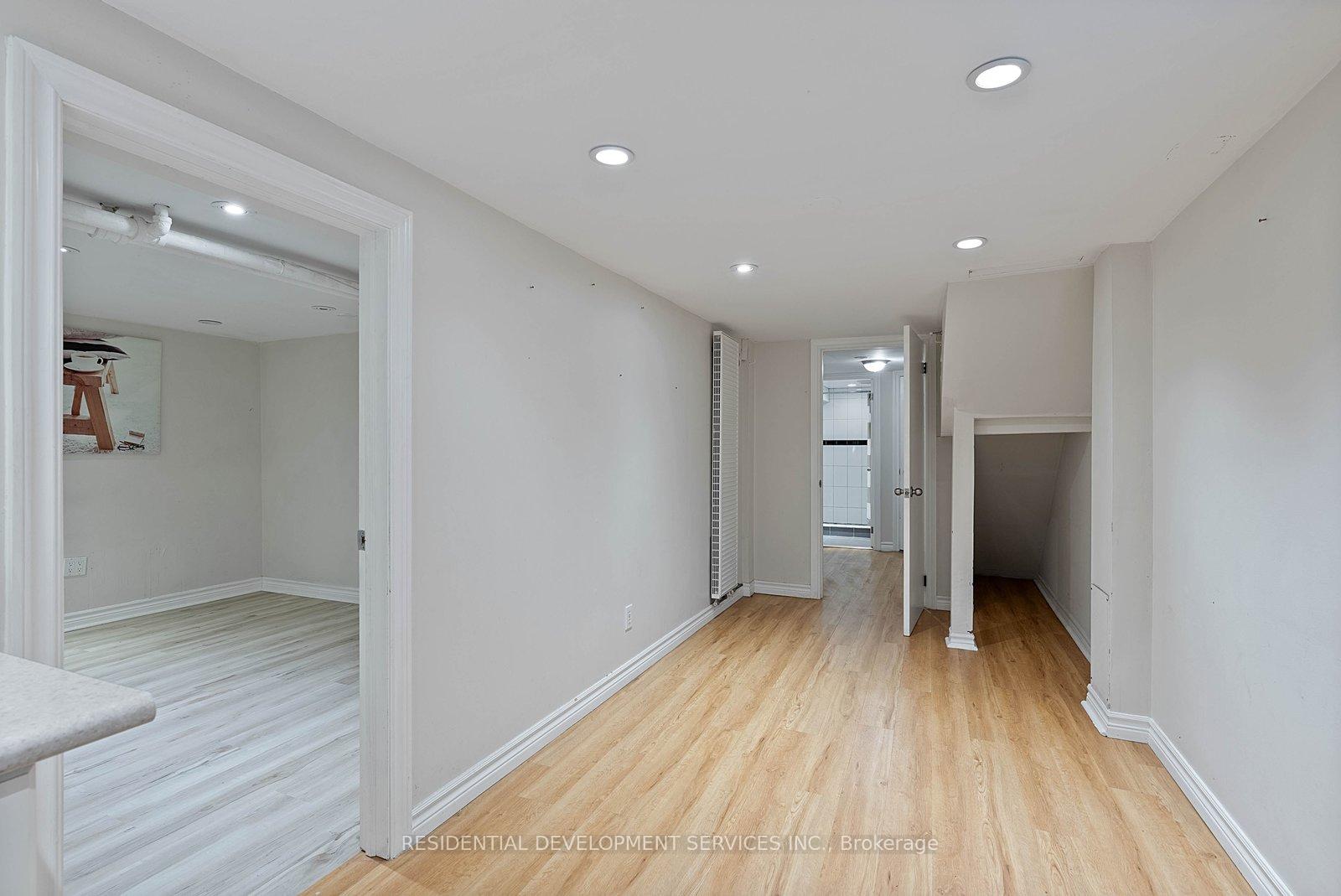 Photo 34 of 363 Strathmore Boulevard, Toronto, Danforth Village-East York — HOMEH