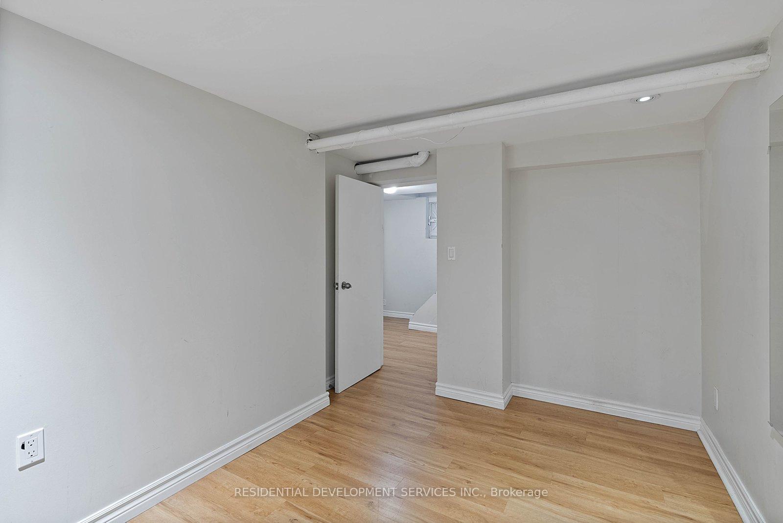 Photo 38 of 363 Strathmore Boulevard, Toronto, Danforth Village-East York — HOMEH