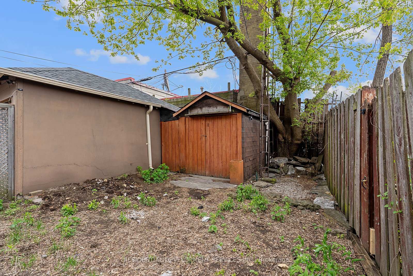 Photo 43 of 363 Strathmore Boulevard, Toronto, Danforth Village-East York — HOMEH