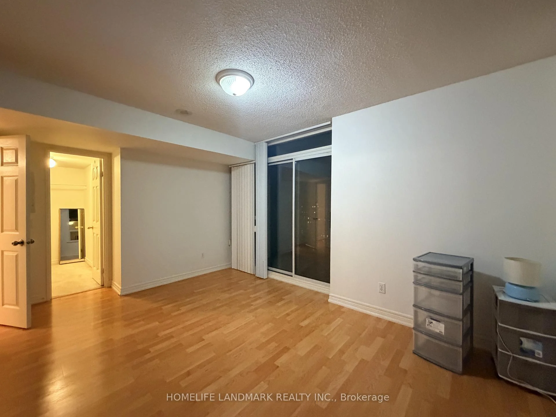 Photo 17 of Unit 2112, 18 Parkview Avenue, North York, Willowdale East — HOMEH