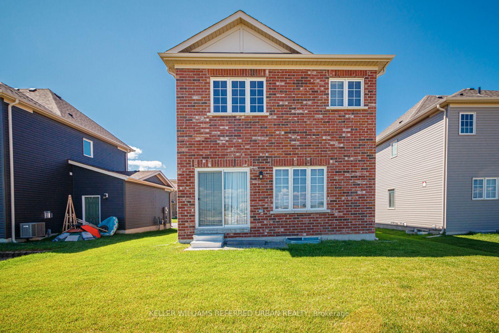Photo 27 of 209 Breton Street, Clearview, Stayner — HOMEH