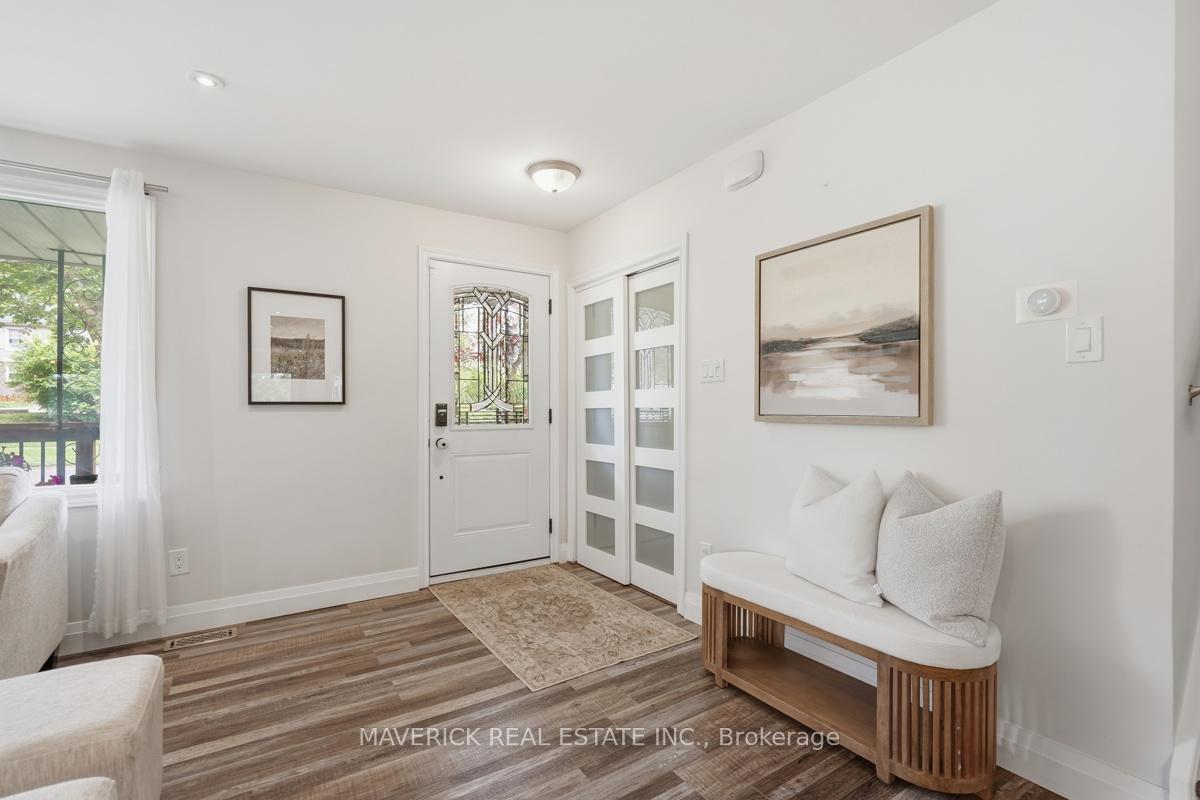 Photo 6 of 653 Viscount Road, London, South O — HOMEH