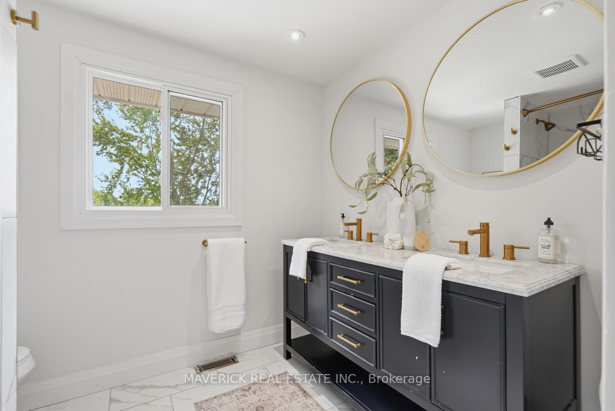 Photo 25 of 653 Viscount Road, London, South O — HOMEH