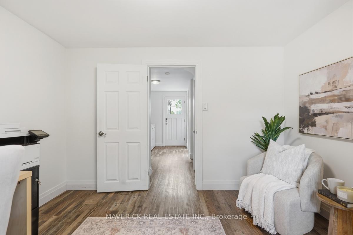 Photo 30 of 653 Viscount Road, London, South O — HOMEH