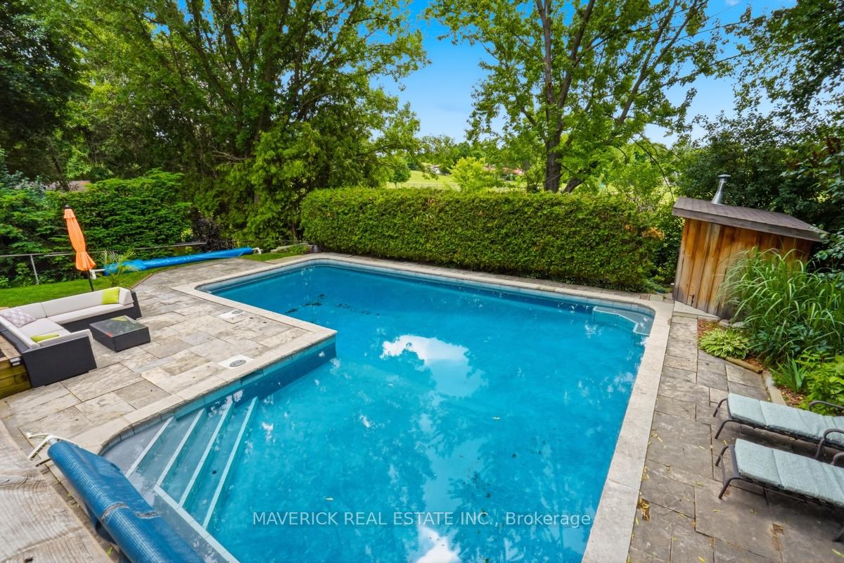 Photo 41 of 653 Viscount Road, London, South O — HOMEH