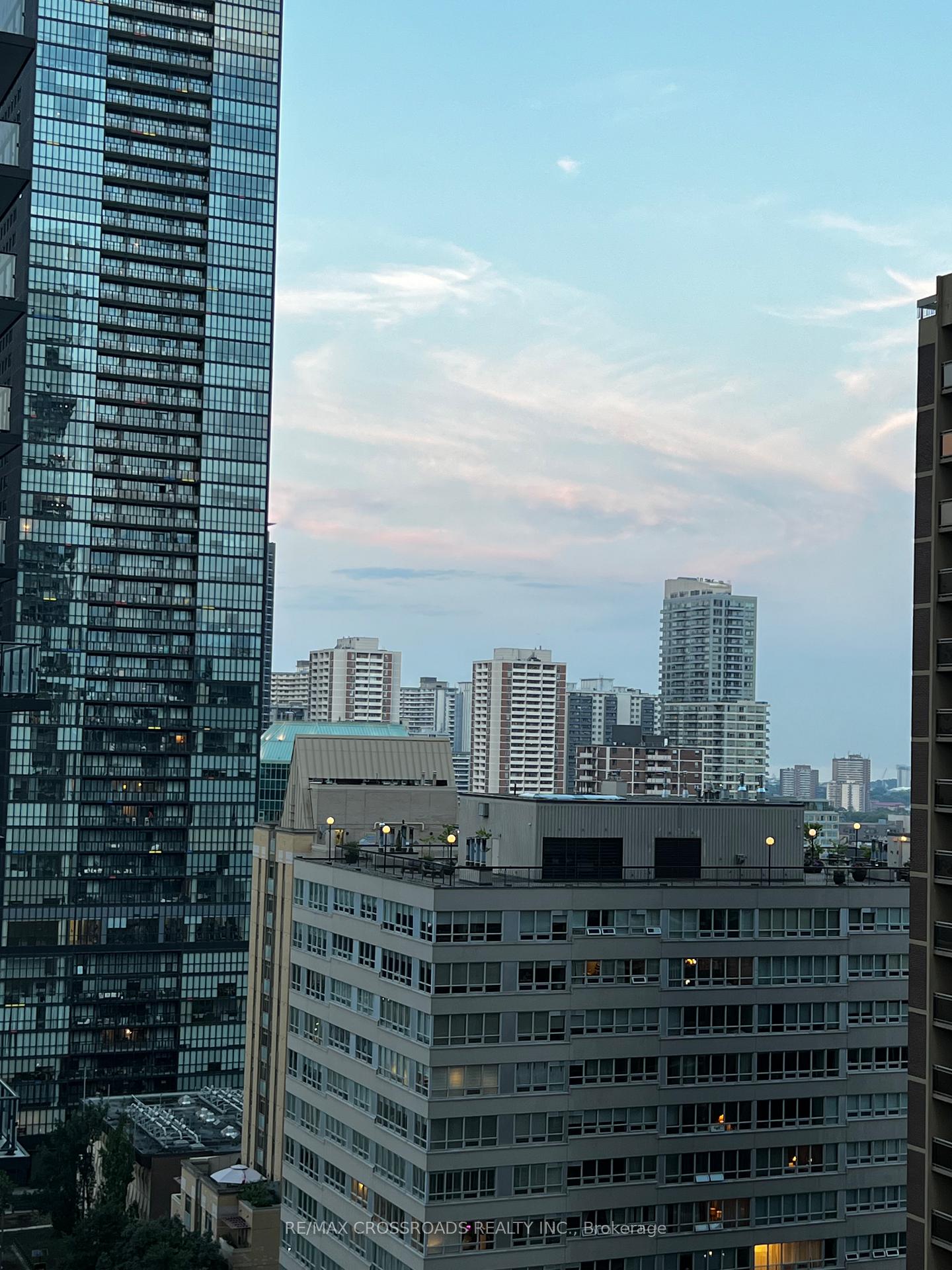 Photo 16 of Unit 1602, 50 Charles Street E, Toronto, Church-Yonge Corridor — HOMEH