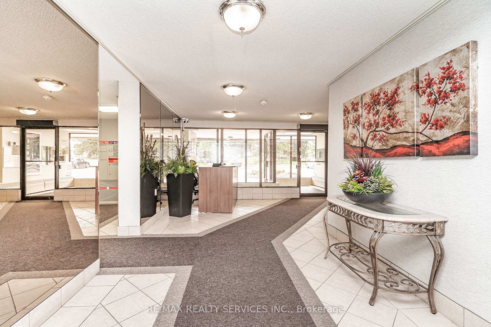 Photo 7 of Unit 2102, 18 Knightsbridge Road, Brampton, Queen Street Corridor — HOMEH