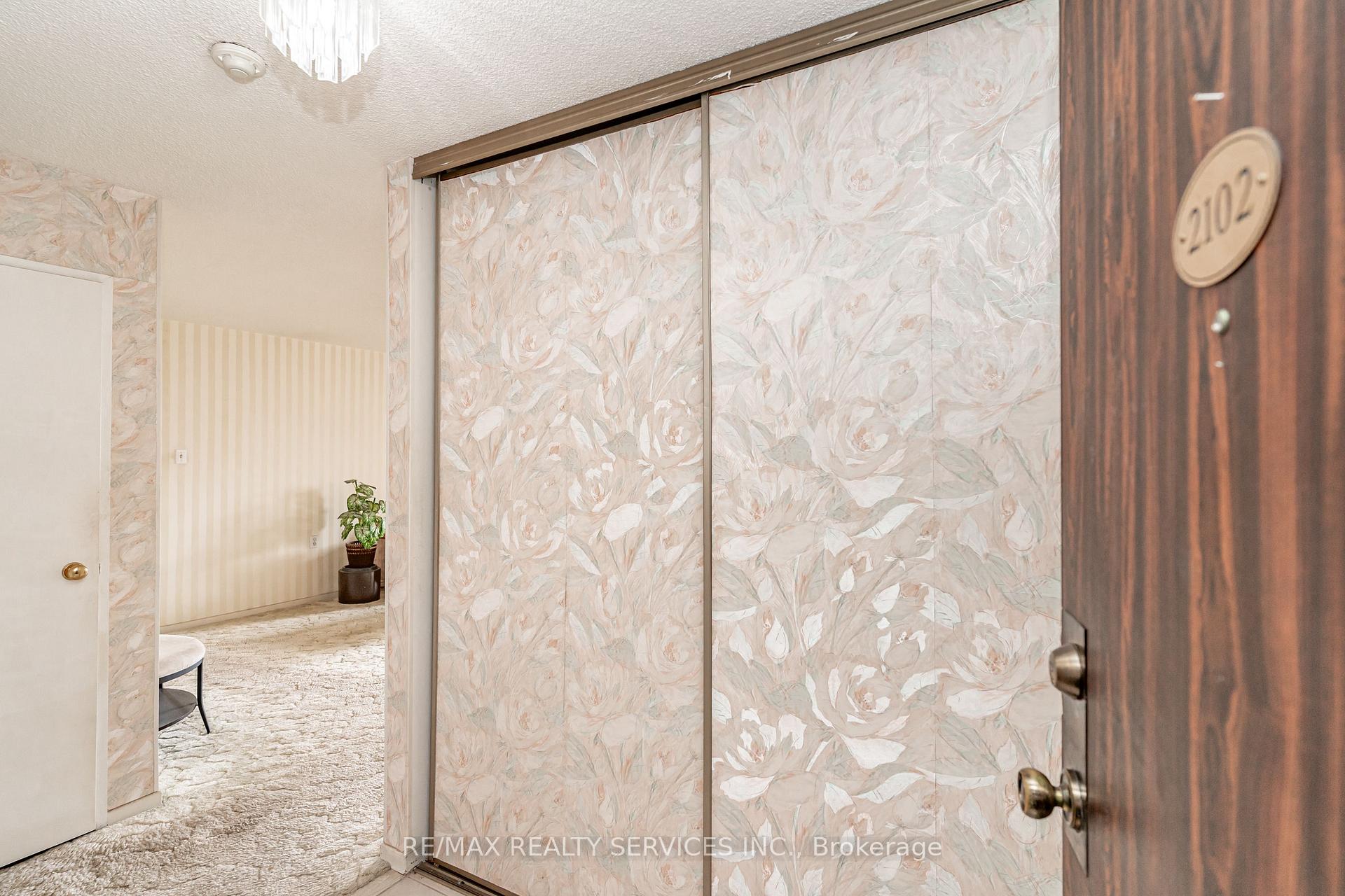 Photo 10 of Unit 2102, 18 Knightsbridge Road, Brampton, Queen Street Corridor — HOMEH
