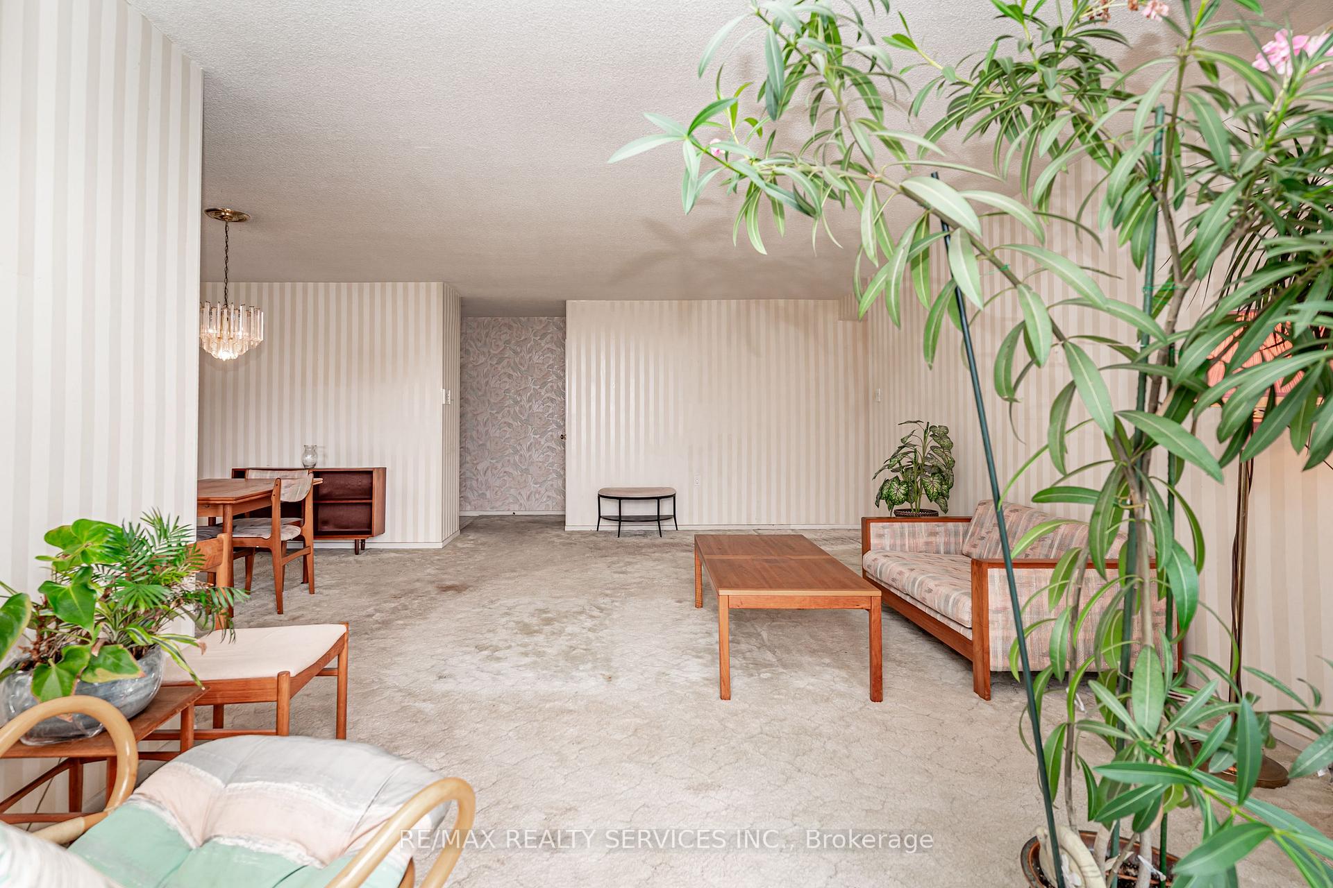 Photo 13 of Unit 2102, 18 Knightsbridge Road, Brampton, Queen Street Corridor — HOMEH